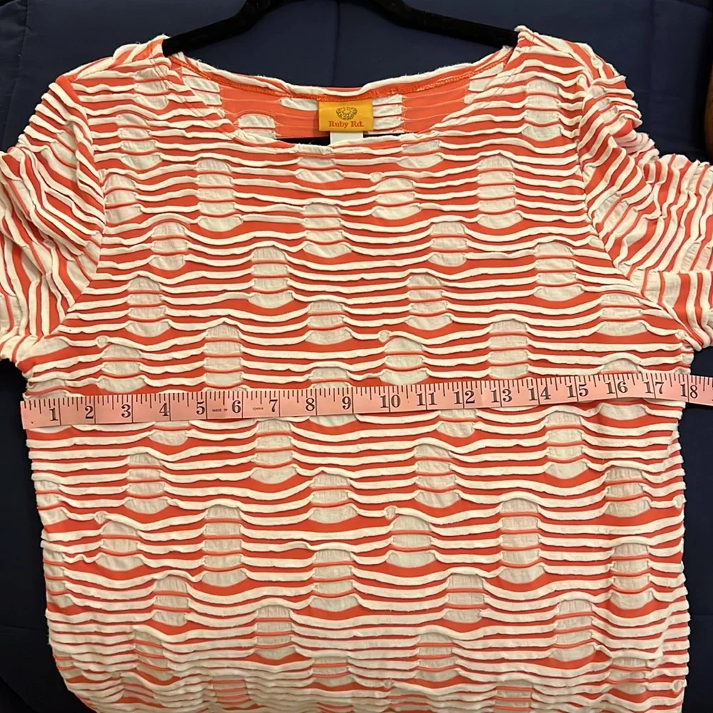 🧡Ruby Rd. Blouse🧡 - Picture 6 of 6